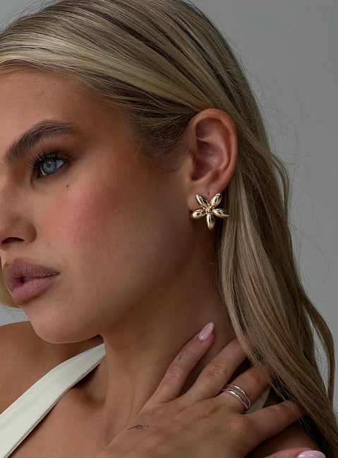 Torquil Earrings Gold