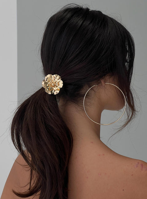 Soul Survivor Flower Clip Gold