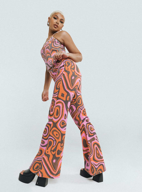 Jeans Printed design  High waisted  Zip & Button fastening  Belt looped waist  Classic five pocket design  Flared leg 