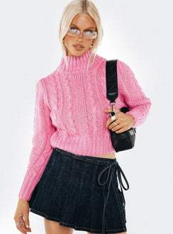 Cable knit cropped sweater, mock neck Good stretch, unlined