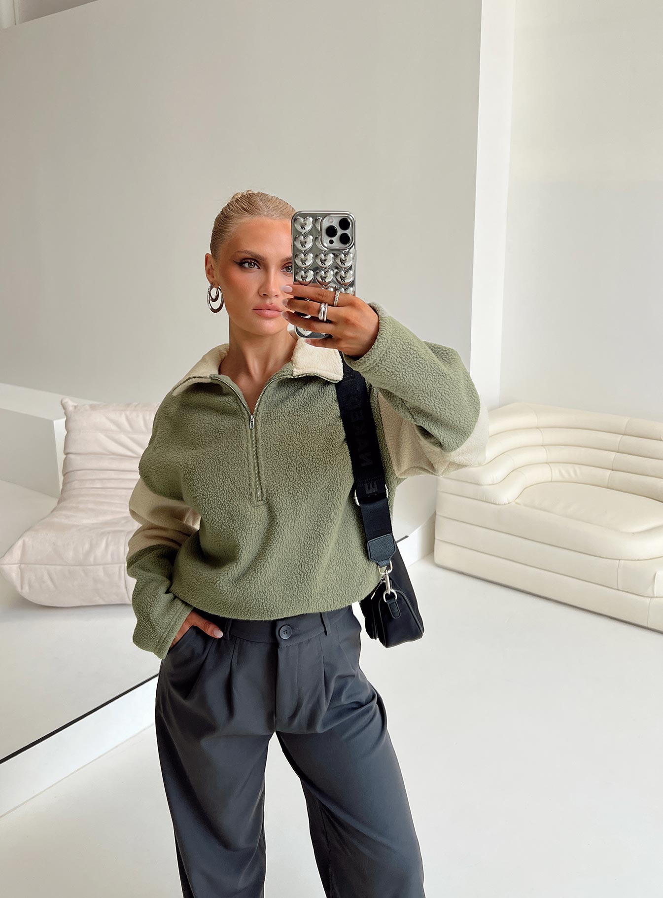 Sweater Fleece material High neck Quarter zip fastening at front