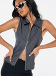 Pinstripe print top, slim fitting Pointed collar, zip fastening at front