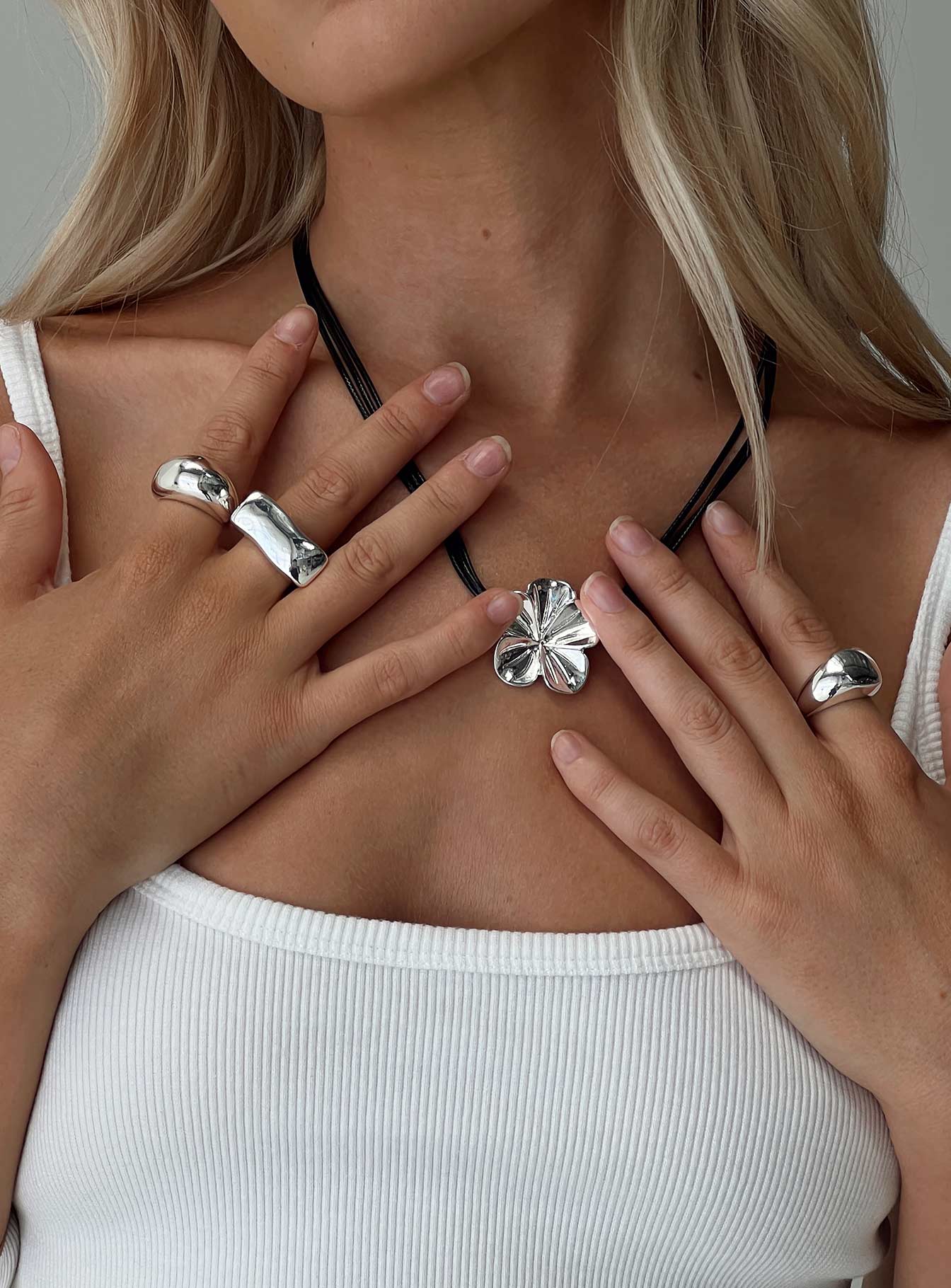 Silver-toned ring pack Pack of three, chunky style, lightweight