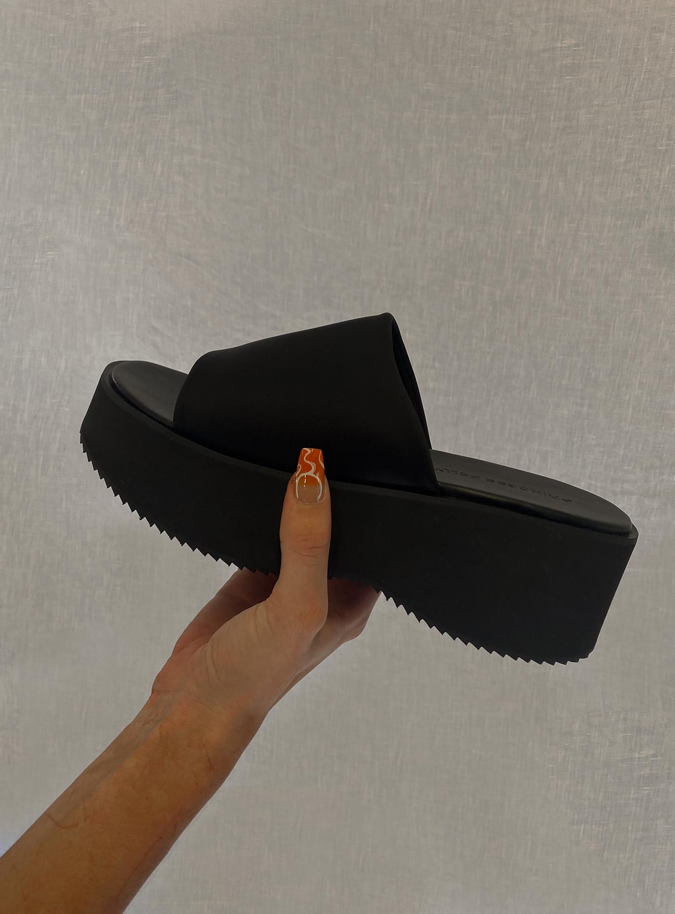 Barnes Platform Sandals Black