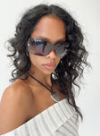 Sunglasses Oversized design Moulded nose bridge Smoke tinted lenses Lightweight