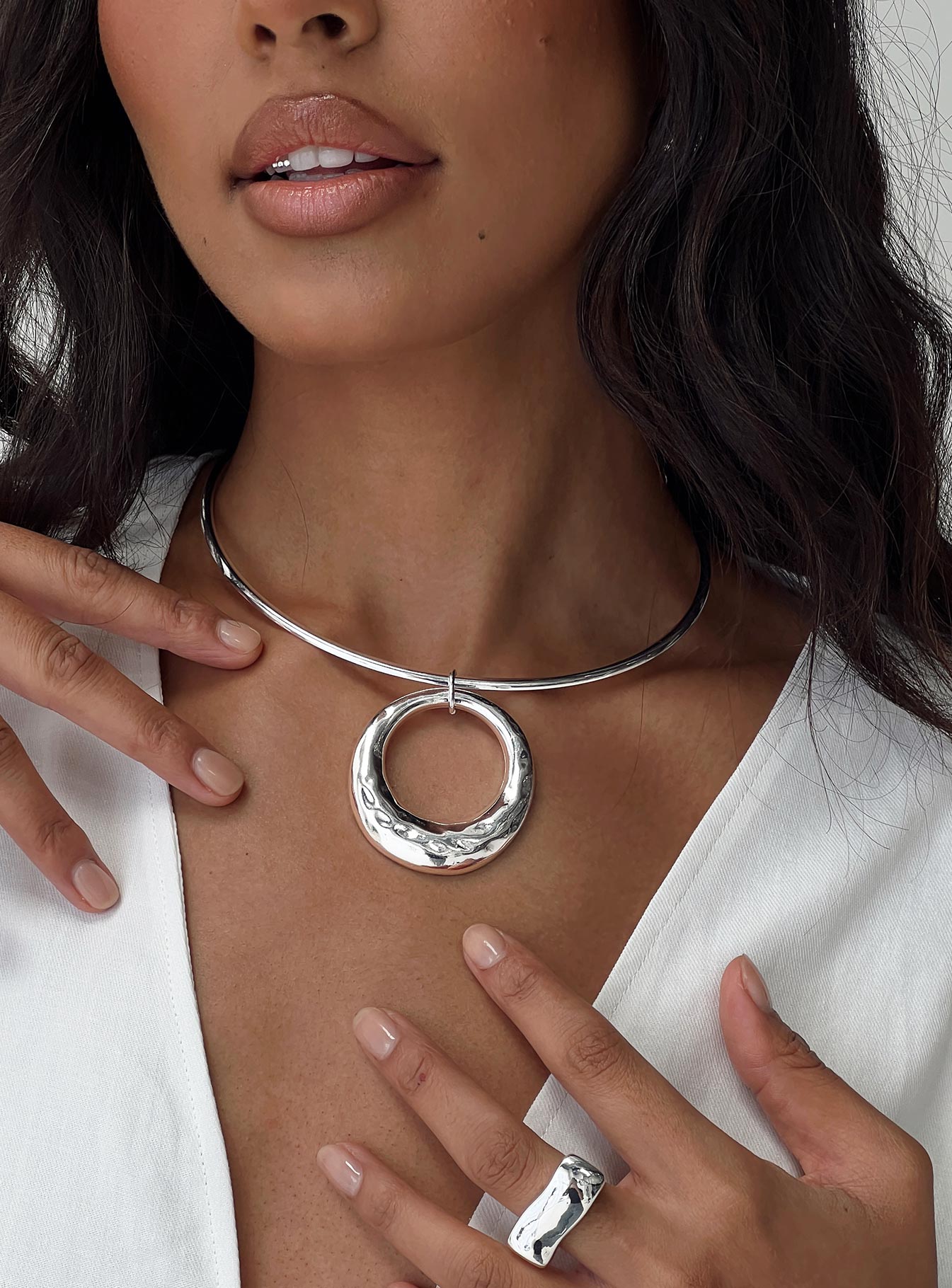 Gavine Neck Cuff Silver