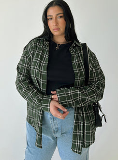 Long sleeve shirt Plaid print Classic collar Button front fastening Button fastening at cuff Curved hem Non-stretch