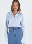 Oversized stripe blue shirt Striped print Classic collar Single chest pocket Button front fastening Buttons on cuffs Drop shoulder