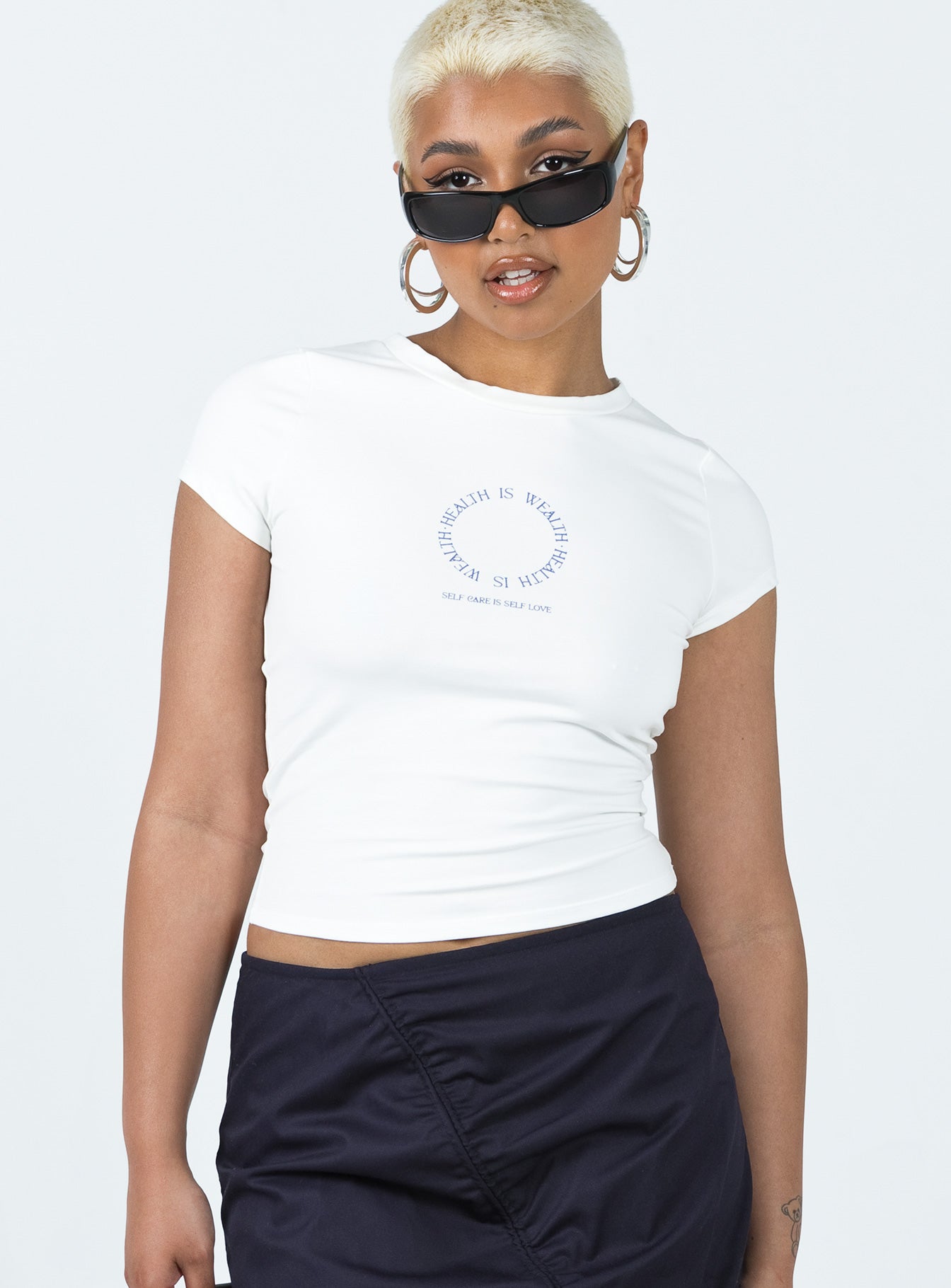 Tee Graphic print Cap sleeve Good stretch