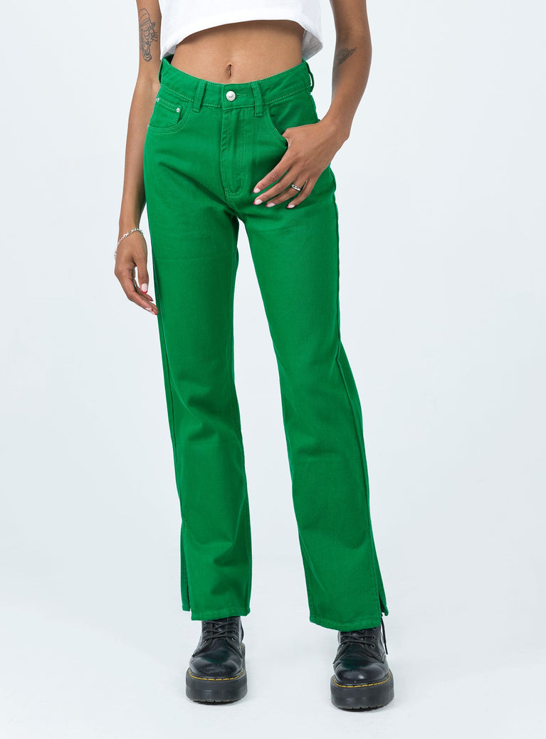 Jeans High waisted  Zip & button fastening  Belt looped waist  Classic five-pocket design  Straight leg  Split hem 