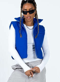 Puffer vest 100% polyester  High neck Zip front fastening  Faux chest pocket  Fully lined 