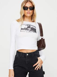 Long sleeve graphic top Good stretch, unlined 