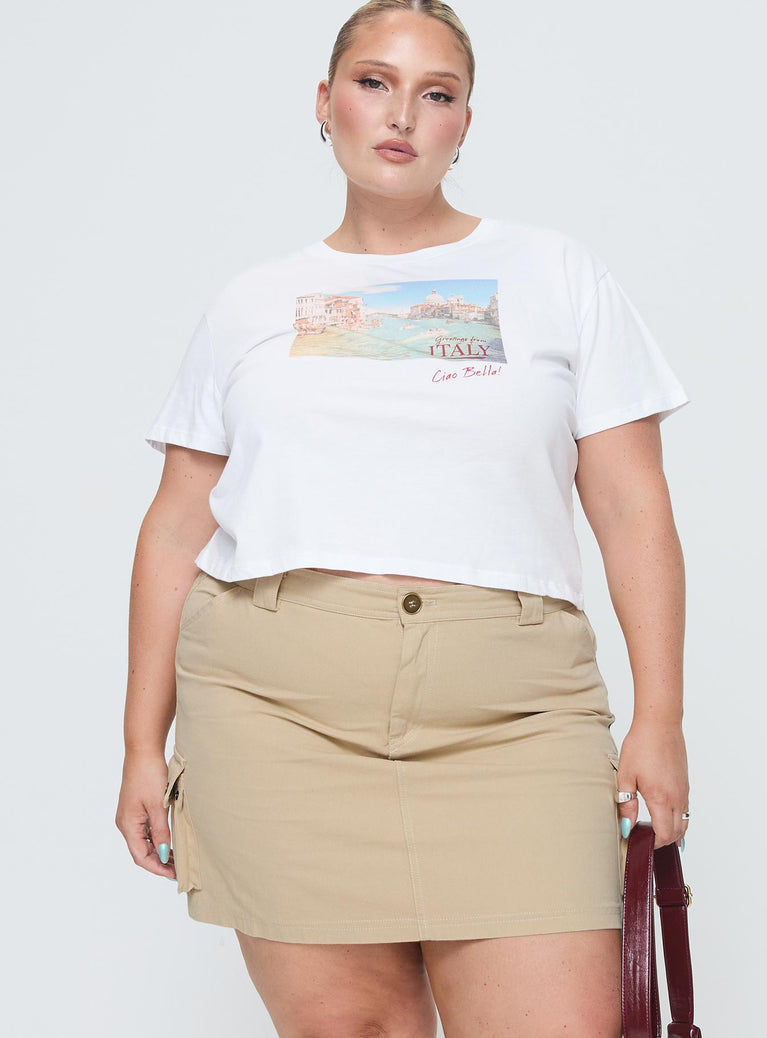 Princess Polly Curve  Cargo mini skirt Mid rise fit, belt looped waist, button & zip fastening, twin hip pockets Non-stretch material, unlined 