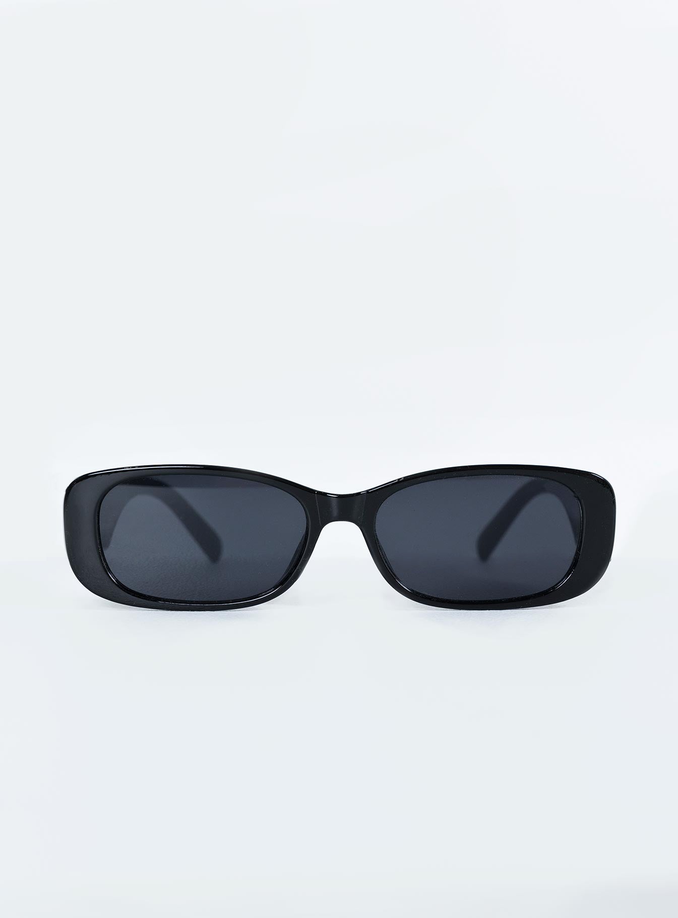 Black sunglasses Tinted lenses Moulded nose bridge 