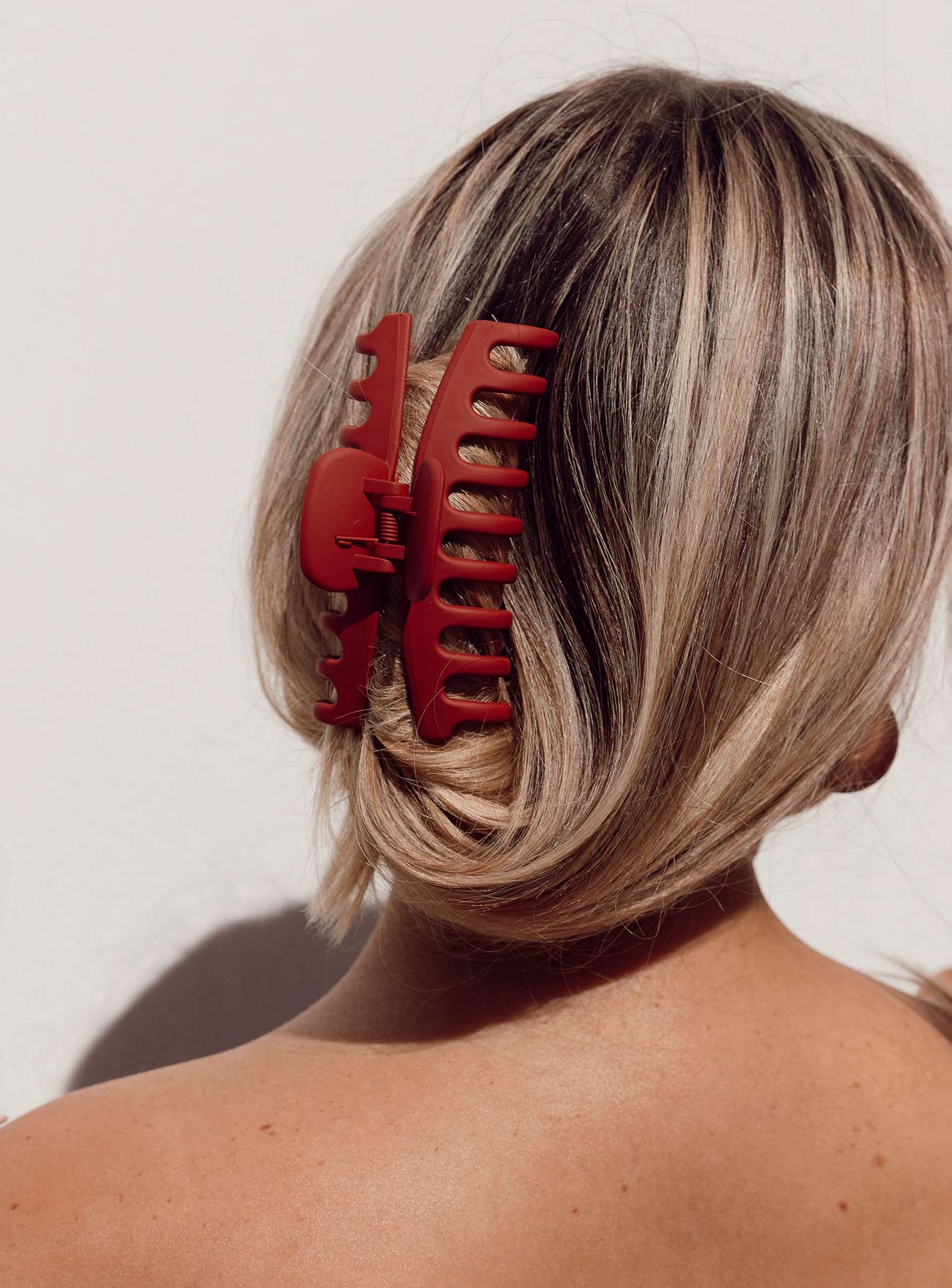 Watch Me Hair Clip Red