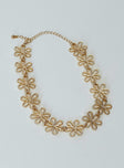 Necklace Choker style Flower detail Gold-toned Lobster clasp fastening