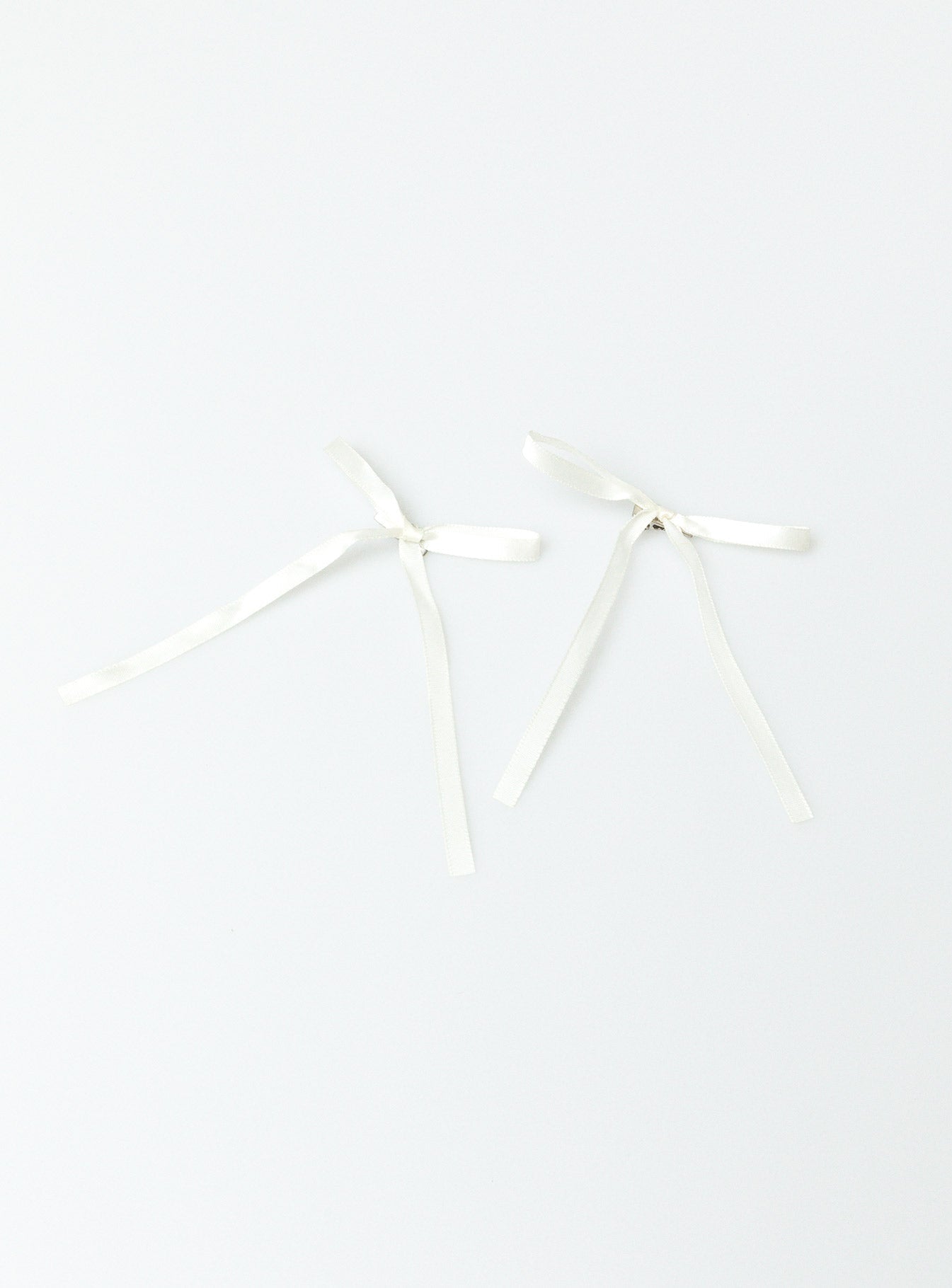 Hair bow Silky material Alligator clip