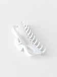 Hair clip Hair clip  100% Plastic Oversized design Smooth finish  Claw clip style Lightweight 
