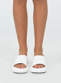 Sandals Faux leather material Single wide upper Padded footbed