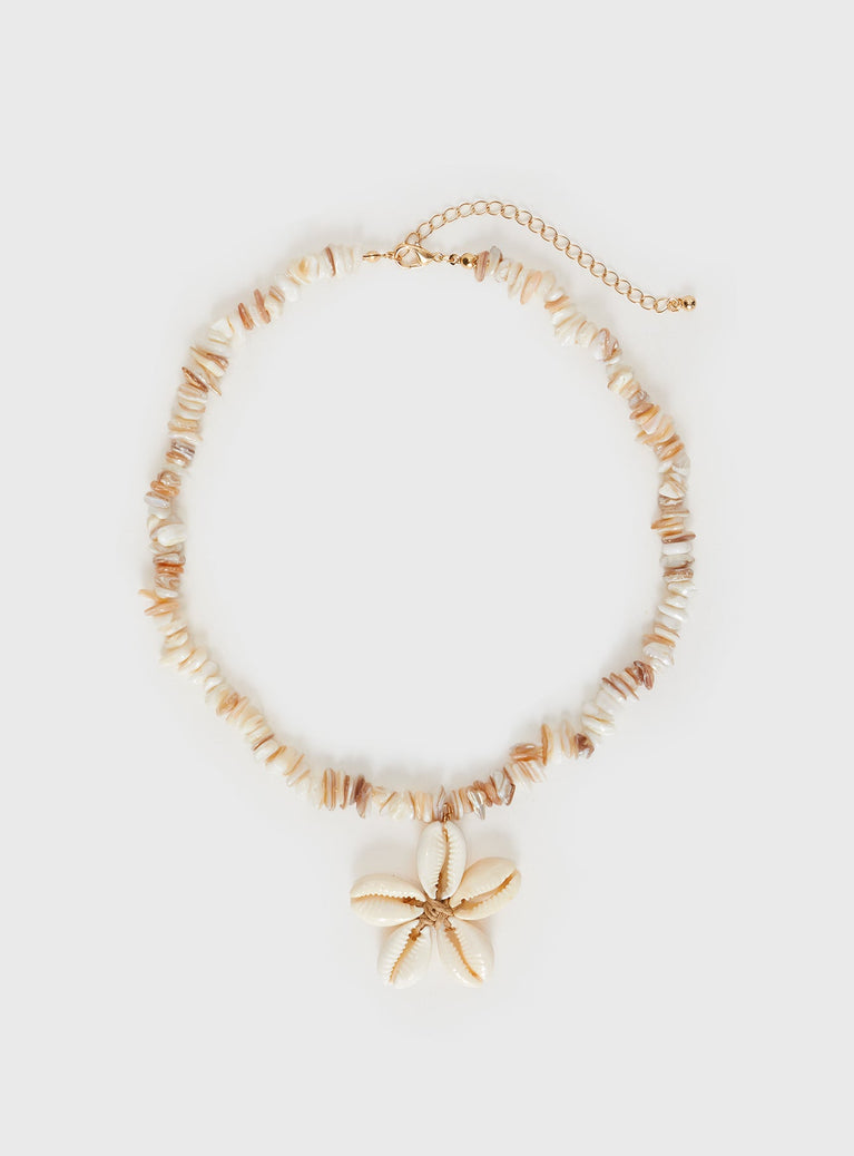 Keeping Cool Necklace Beige
