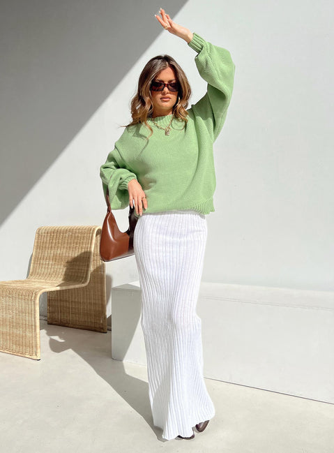 Oversized sweater 60% cotton 40% acrylic Thick knit material Rounded neckline Relaxed sleeves Drop shoulder Unlined