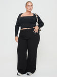 Princess Polly Curve  Long sleeve top Slim fitting, low square neckline Good stretch, lined body Princess Polly Lower Impact