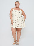 Princess Polly Curve  Floral print mini dress Adjustable shoulder straps, scooped neckline, button fastening down front, waist tie fastening at back Non-stretch material, fully lined Princess Polly Lower Impact