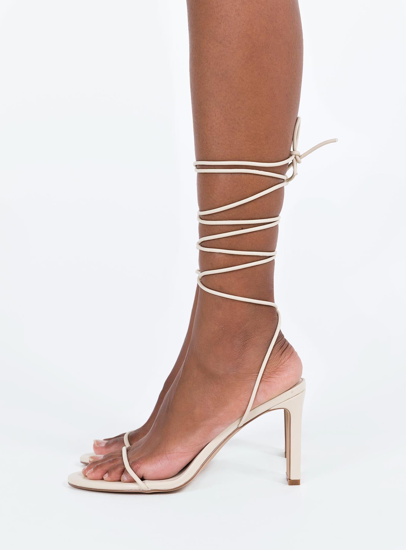 Heels Squared toe Single thin strap upper Ankle wrap fastening Shaved block heel