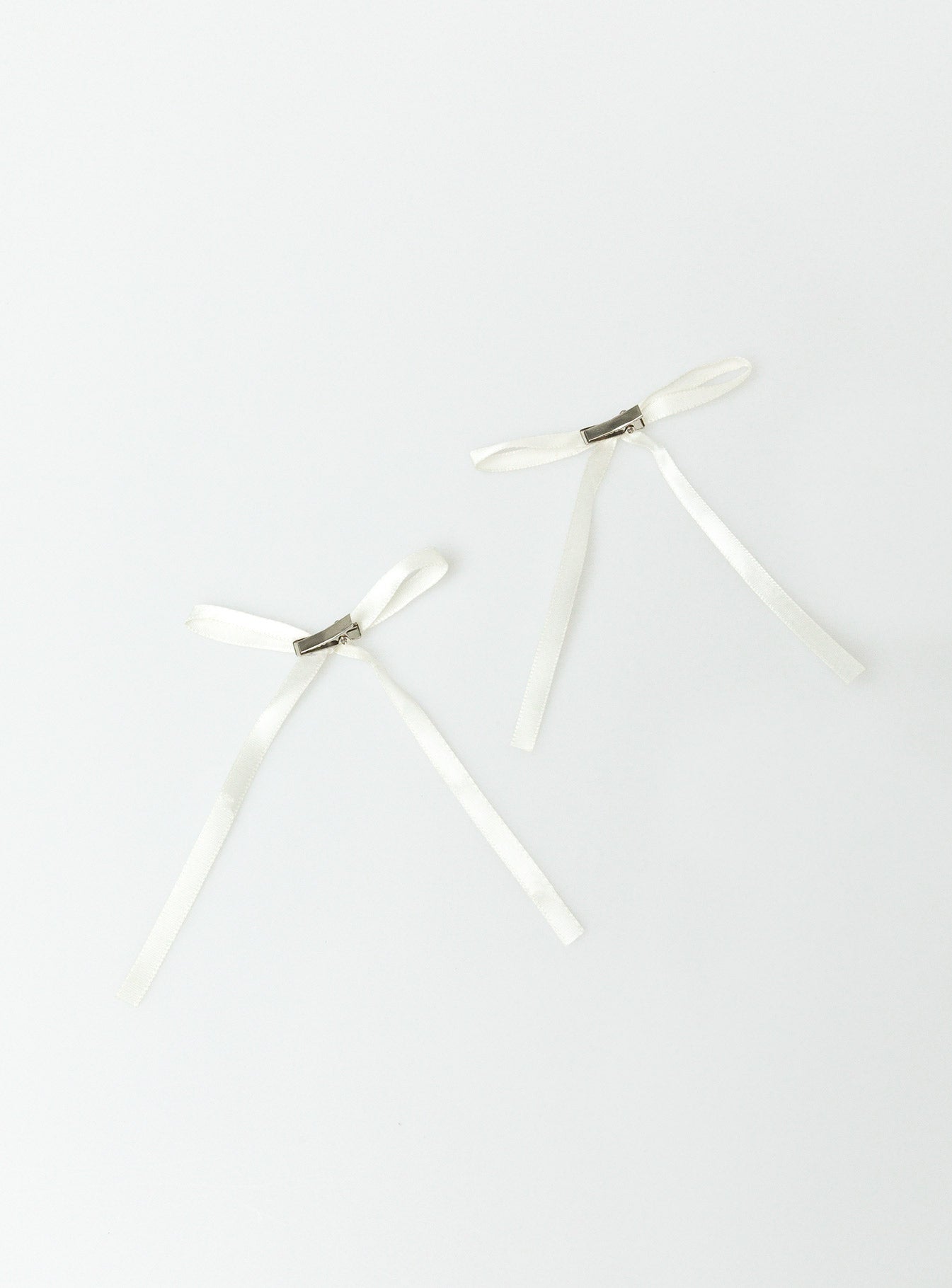 Hair bow Silky material Alligator clip