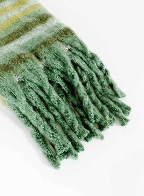 Plaid print scarf Soft knit material with good stretch 