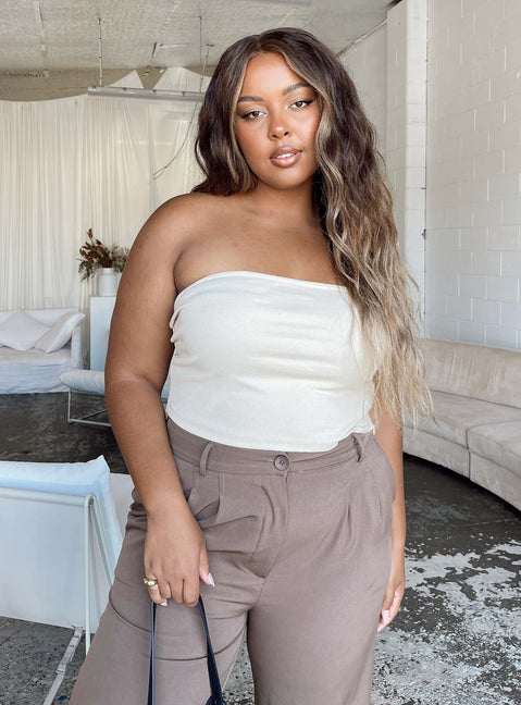 Rosehill Strapless Top Beige Curve