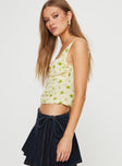 Sweetheart neckline crop top, floral print Fixed shoulder straps, pleated bust, invisible zip fastening at side Non-stretch material, fully lined