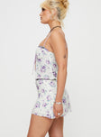Mini skirt, floral print Mid-rise, lace trim detail, invisible zip fastening at side  Non-stretch, fully lined