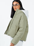 Puffer jacket  Oversized fit Princess Polly Exclusive High neck  Zip front fastening  Twin hip pockets  Fully lined 