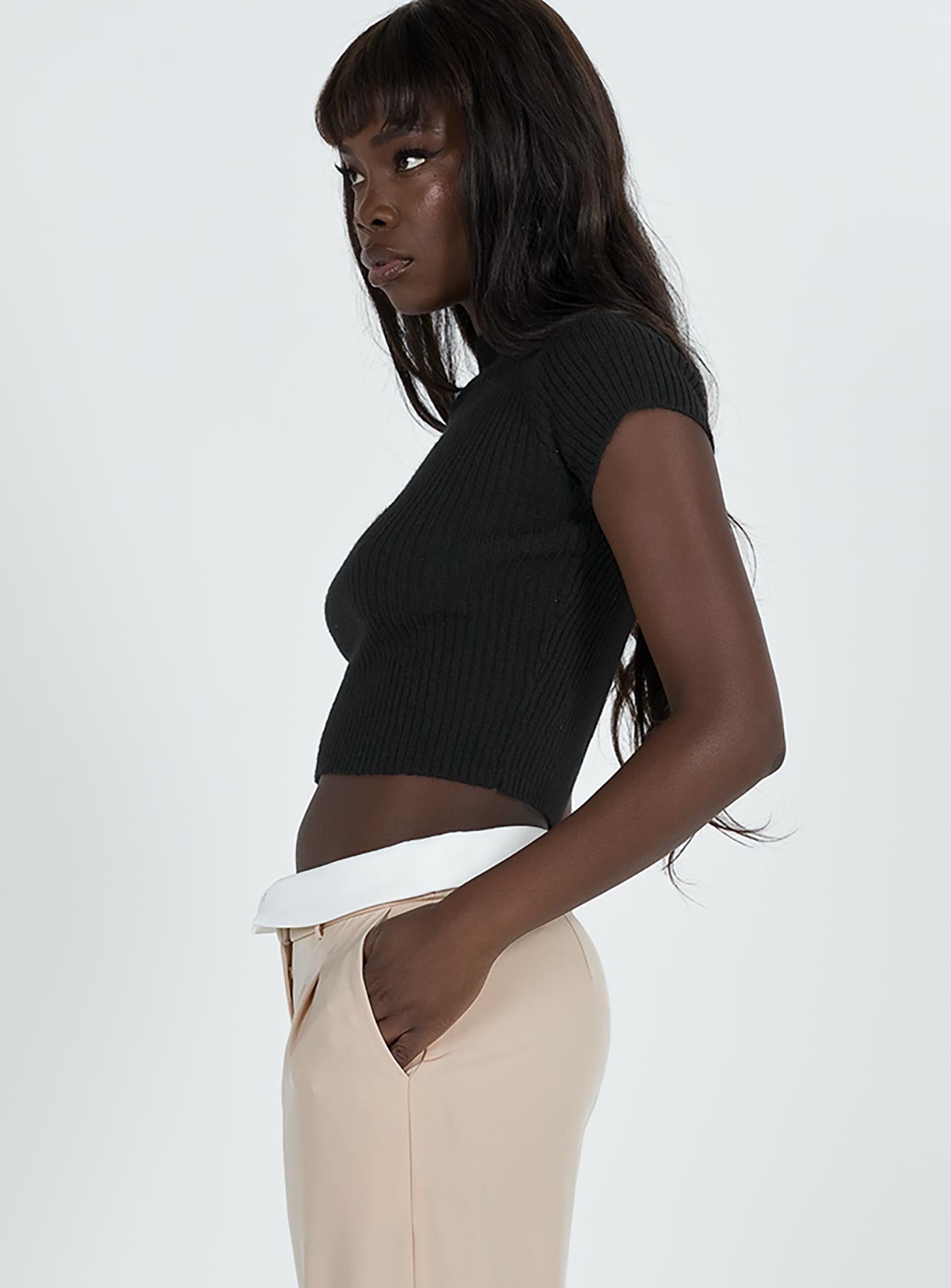 Black crop top Ribbed material Mock neck Good stretch