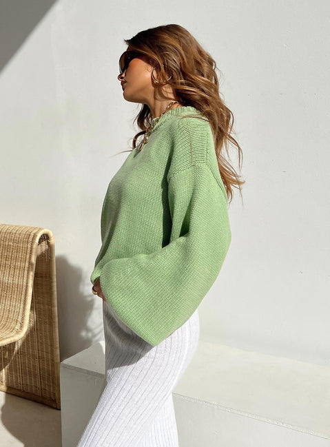 Oversized sweater 60% cotton 40% acrylic Thick knit material Rounded neckline Relaxed sleeves Drop shoulder Unlined