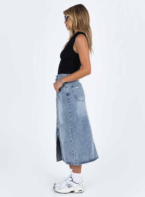 Midi skirt Light wash denim  Belt looped waist Zip and button fastening  Classic five pocket design Distressed detail Spilt hem