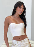 Strapless top Soft knit material Sweetheart neckline