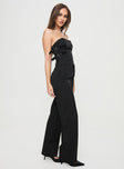 Pinstriped pants High rise fit, button & clasp fastening, twin hip pockets Non-stretch material, unlined 