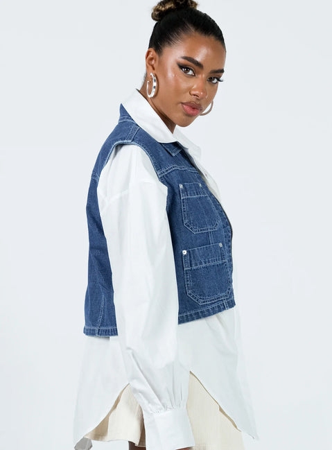 Denim vest Mid-wash denim Zip front fastening Classic collar Four front pockets