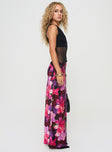 Floral maxi skirt Satin material, low rise, invisible zip fastening at side Non-stretch material, unlined 