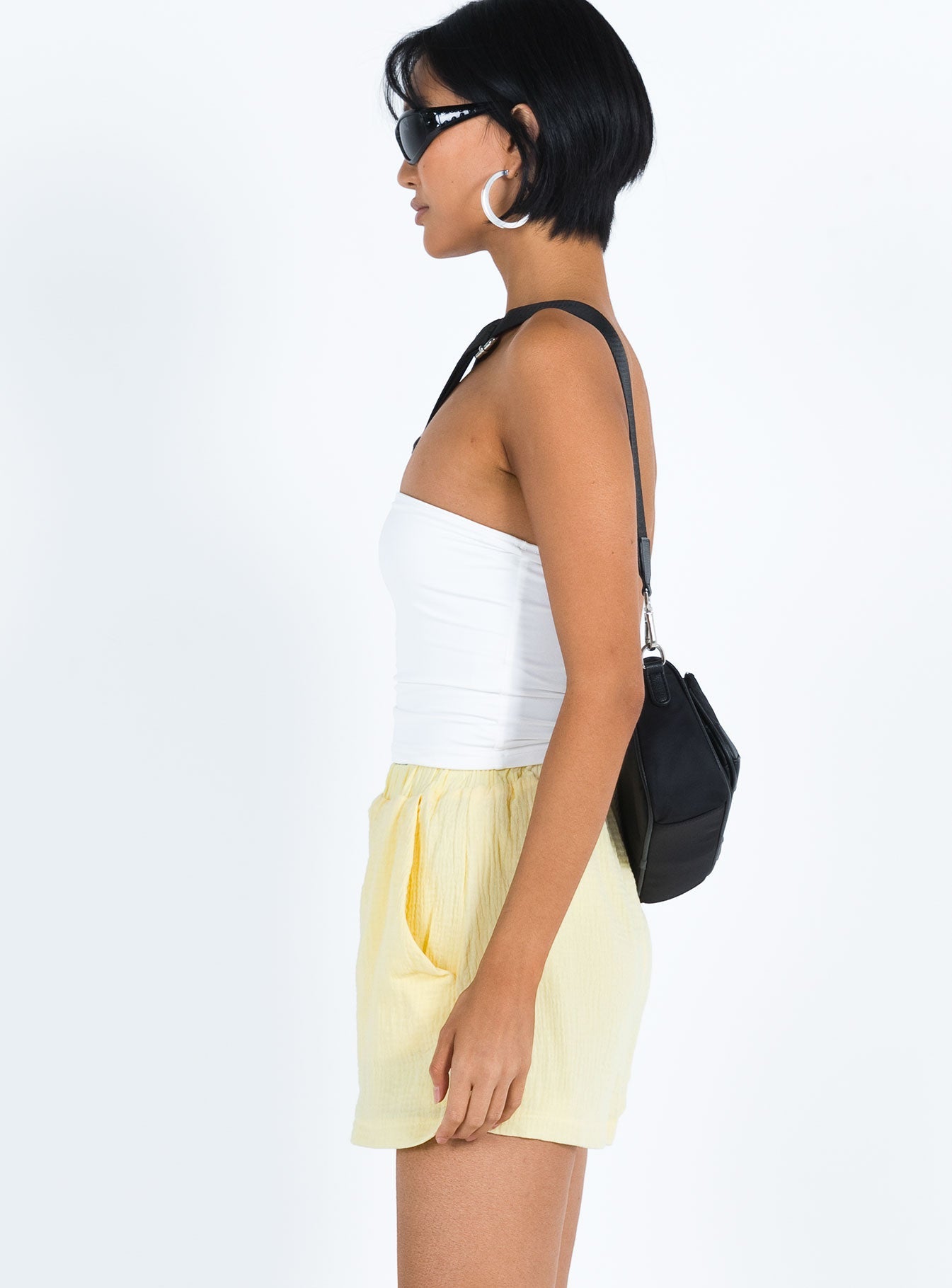 Shorts Muslin look material  High waisted  Elasticated waistband  Twin hip pockets 