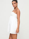 White mini dress Adjustable shoulder straps, square neckline, invisible zip fastening at back, pleats&nbsp;under bust