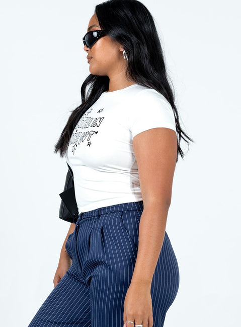 White cropped tee Graphic print