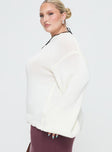 Princess Polly Curve  Sweater Oversized fit, thick knit material, rounded neckline, relaxed sleeves, drop shoulder Good stretch, unlined