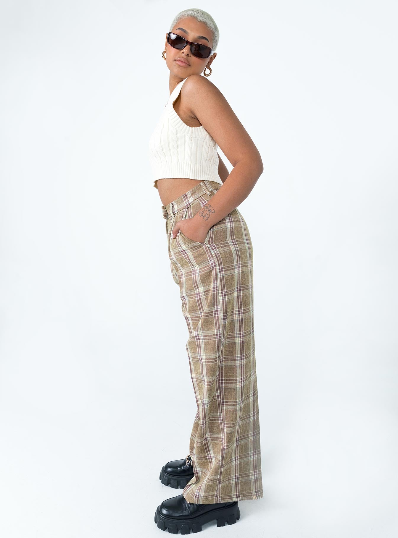 Pants 100% polyester Plaid print  High waisted  Hook & zip fastening  Belt looped at waist  Pleated waist  Twin hip pockets Faux back pocket Wide leg 