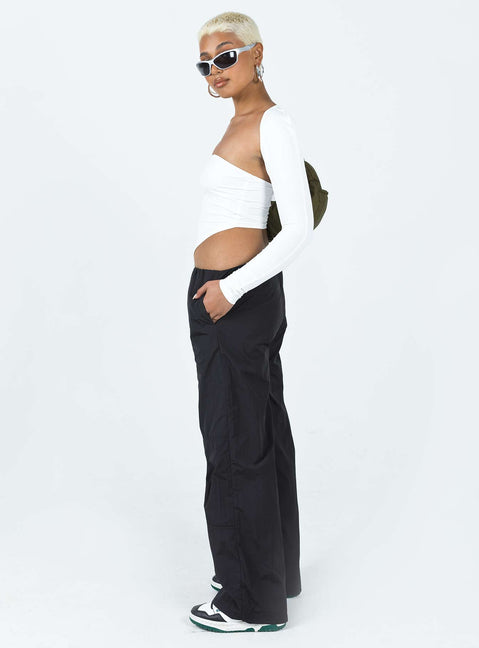 Parachute pants Windbreaker material Elasticated waistband Wide leg