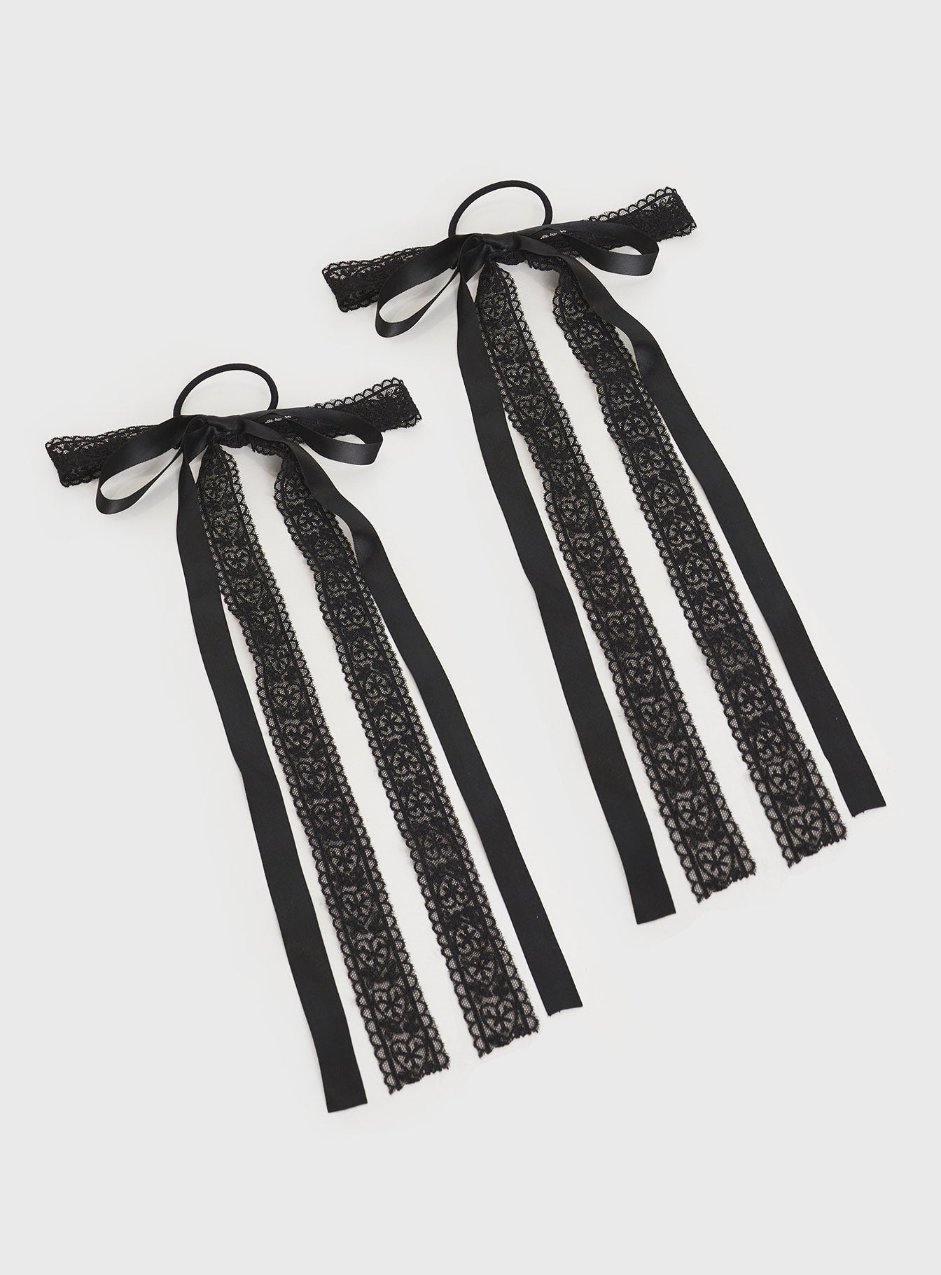 Black hair tie satin and lace design