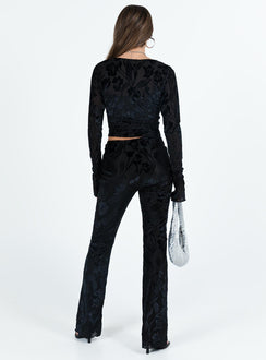 Black pants Thick waistband Slim leg  Good stretch Fully lined 