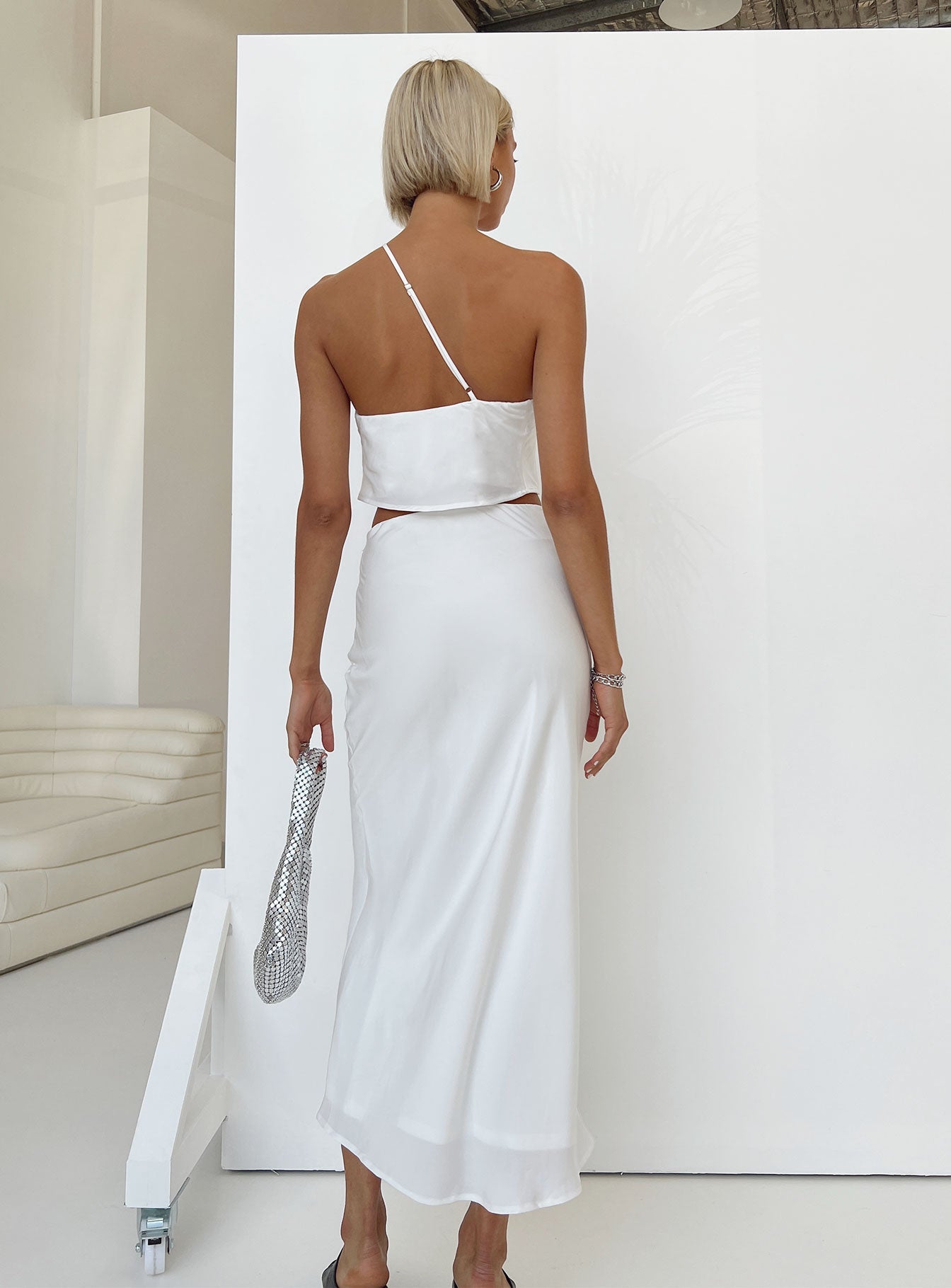 Matching set Crop top One shoulder top Adjustable shoulder strap Maxi skirt Invisible zip fastening at side